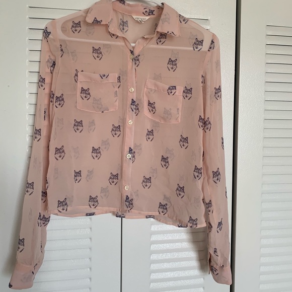 Aeropostale Tops - Aeropostale Wolf Long-sleeved FIRM PRICE